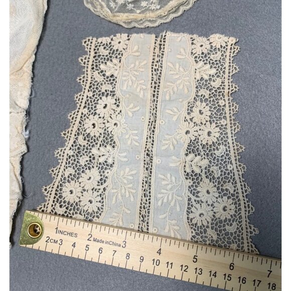 Victorian-Era Antique Lace Garments Set - Bibs Yokes & Panels - Picture 13 of 16